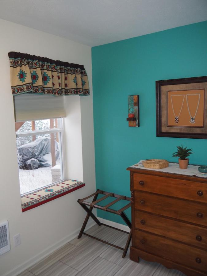 New! The Blessing - A Cute And Cozy Apartment! Benzonia Exterior photo